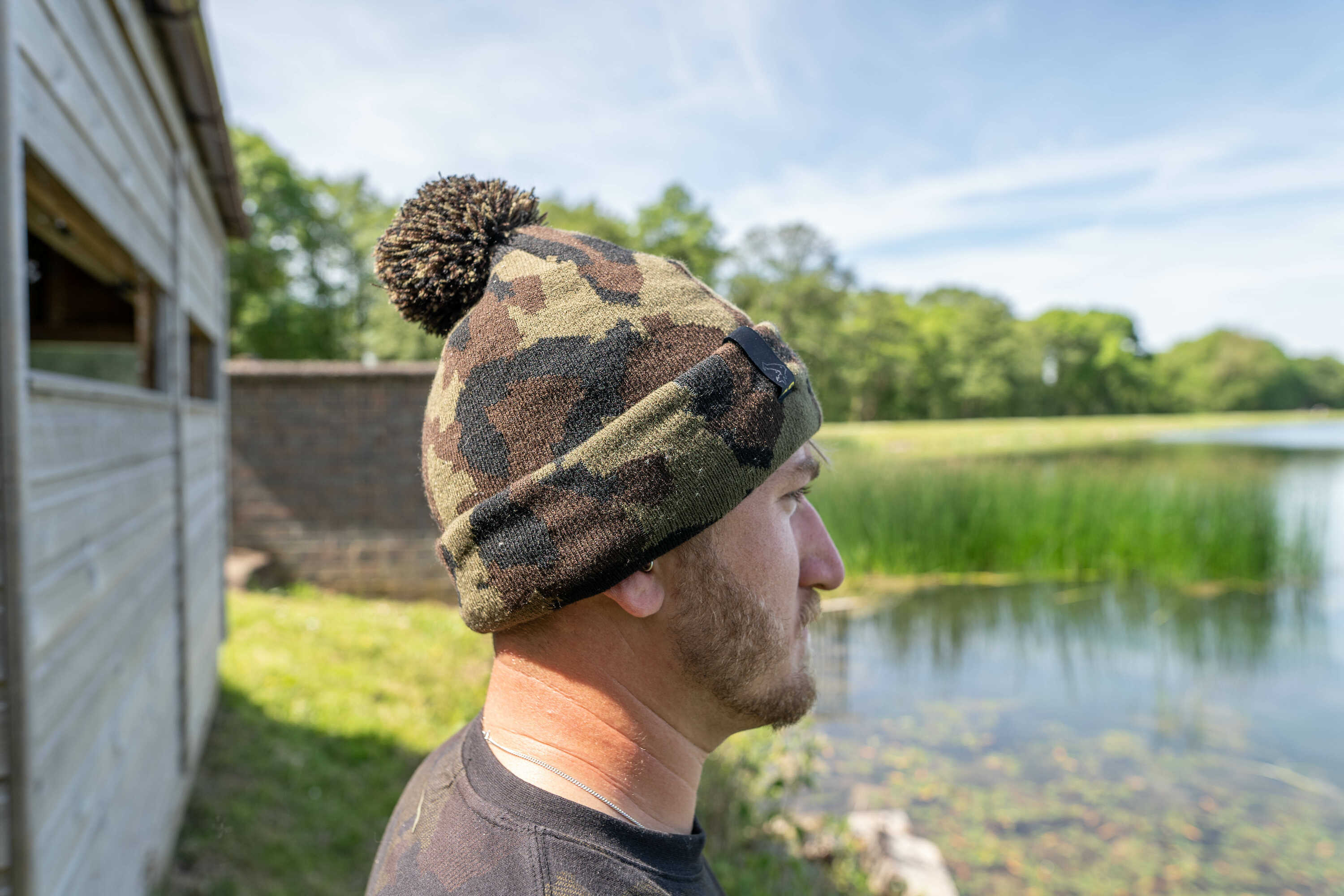AVID CARP CAMO BOBBLE HAT