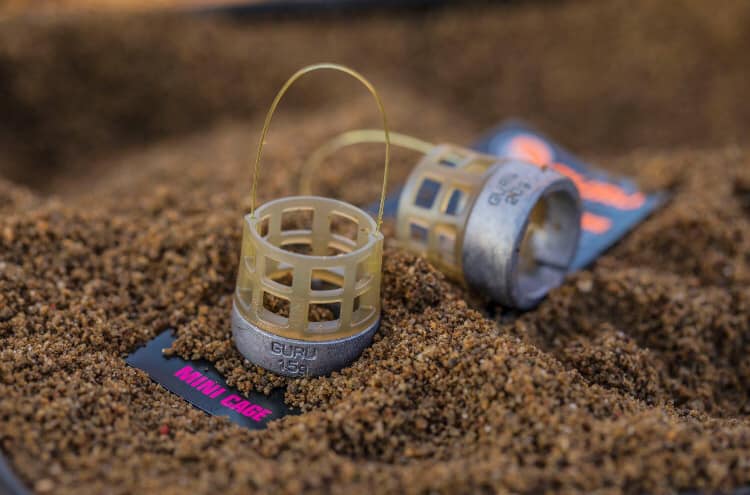 GURU SLIMLINE X-CHANGE DISTANCE FEEDER MEDIUM 35-40GR