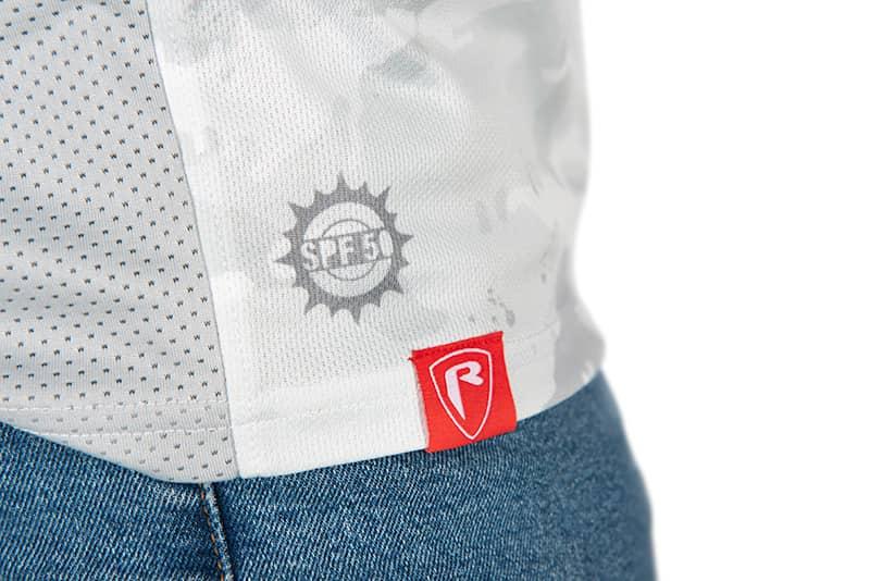 SAVAGE GEAR CANNIBAL SHAD 6,8CM HOLO BAITFISH