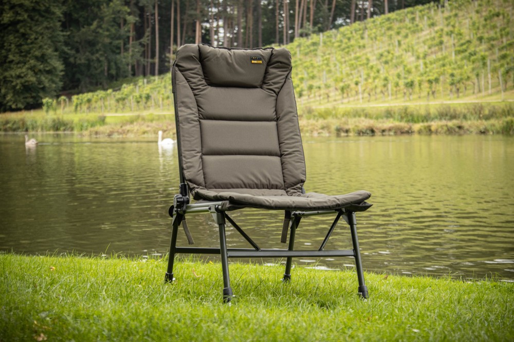 SOLAR UNDERCOVER GREEN SESSION CHAIR