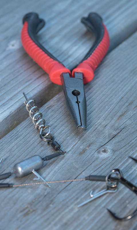 FOX RAGE SPLIT RING PLIERS 5