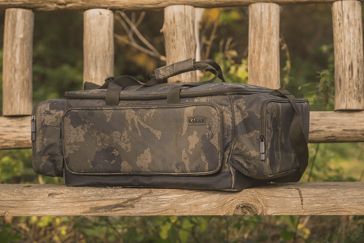 SOLAR UNDERCOVER CAMO CARRYALL LARGE SOLAR UNDERCOVER CAMO CARRYALL LARGE
